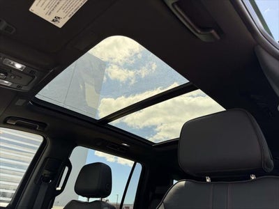 2025 Chevrolet Suburban RST
