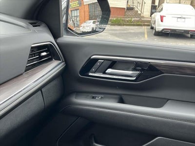 2025 Chevrolet Suburban Premier