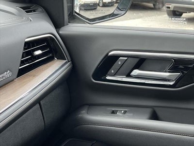 2025 Chevrolet Suburban High Country