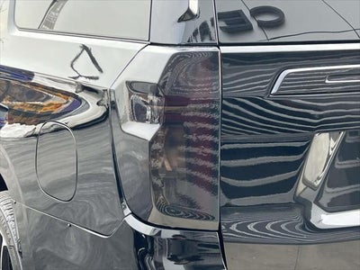 2024 Chevrolet Suburban RST