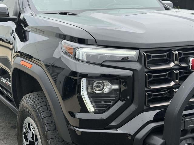 2023 GMC Canyon AT4X