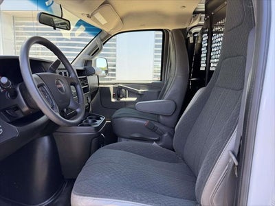 2025 GMC Savana Cargo Base