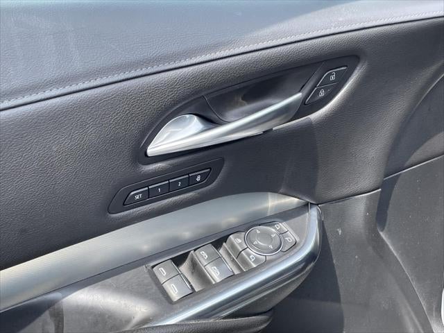 2020 Cadillac XT4 FWD Premium Luxury