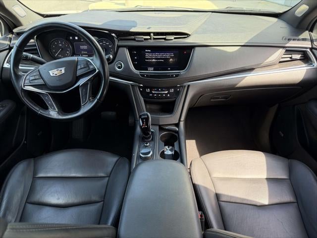 2022 Cadillac XT5 AWD Premium Luxury