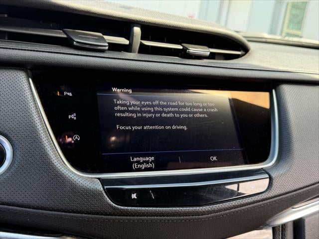 2022 Cadillac XT5 AWD Premium Luxury