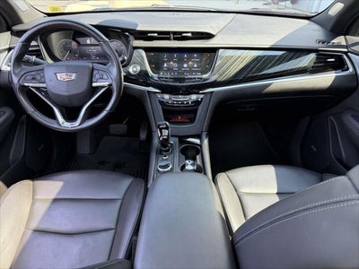 2023 Cadillac XT6 AWD Premium Luxury