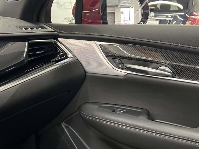 2023 Cadillac XT6 Sport