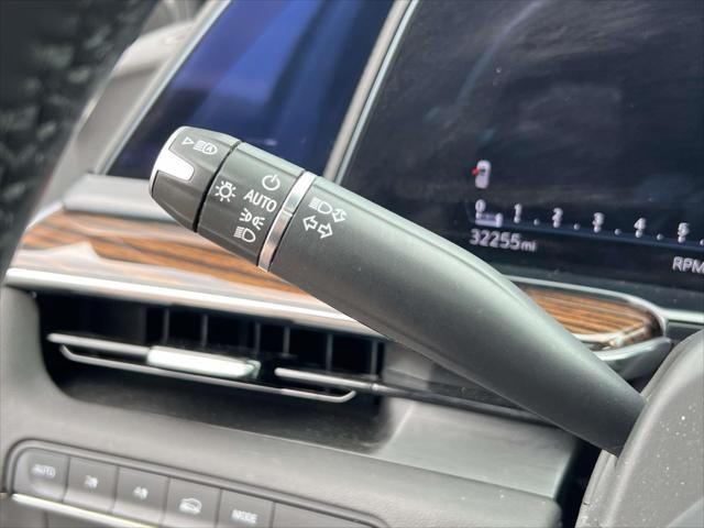 2023 Cadillac Escalade ESV Premium Luxury