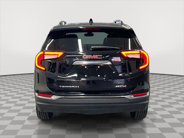 2022 GMC Terrain AT4