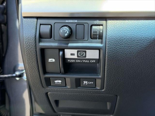 2013 Subaru Legacy 2.5i Premium