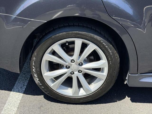 2013 Subaru Legacy 2.5i Premium