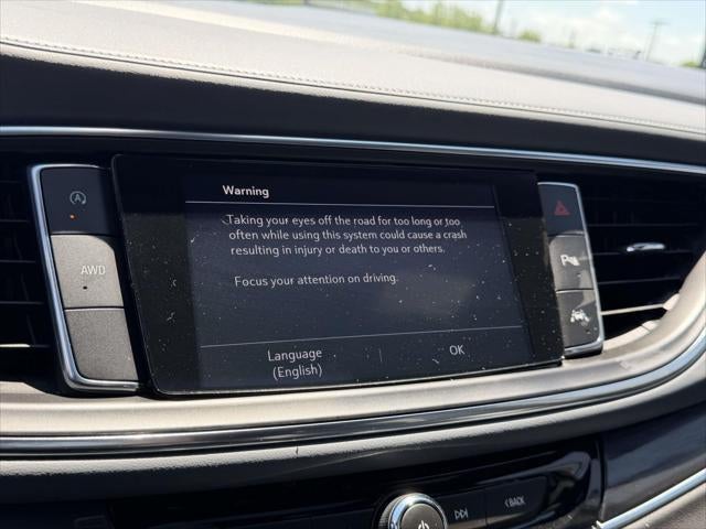 2023 Buick Enclave Essence