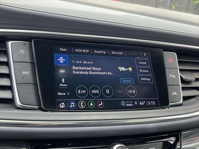2023 Buick Enclave Essence