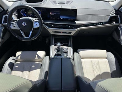 2024 BMW X7 ALPINA XB7