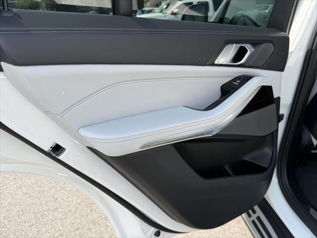 2024 BMW X5 xDrive50e