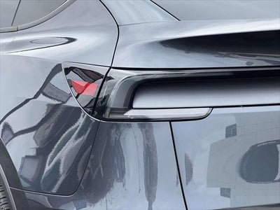 2026 Tesla Model Y Premium