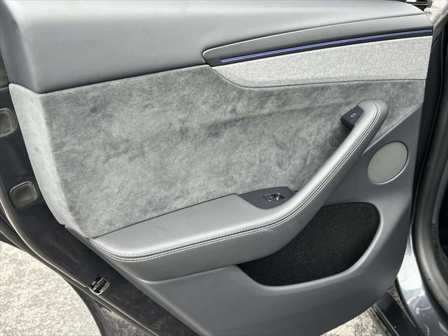 2026 Tesla Model Y Premium