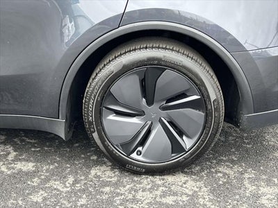 2026 Tesla Model Y Premium
