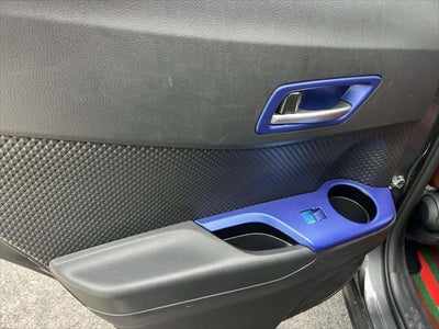 2022 Toyota C-HR XLE