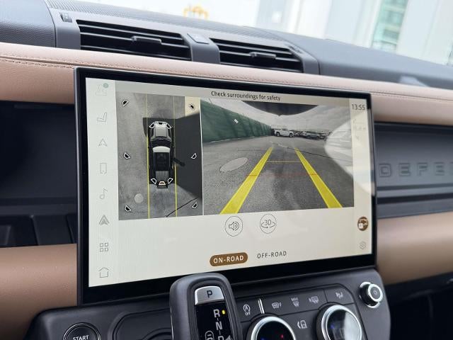 2026 Land Rover Defender X-Dynamic SE