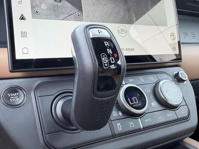 2026 Land Rover Defender X-Dynamic SE