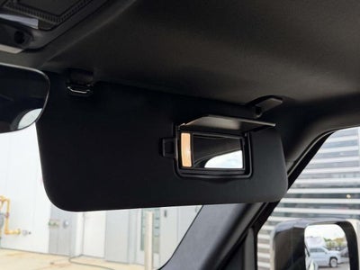 2026 Land Rover Defender X-Dynamic SE