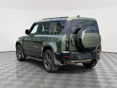 2026 Land Rover Defender X-Dynamic SE