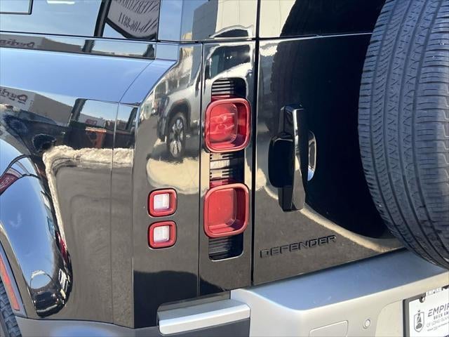 2025 Land Rover Defender S