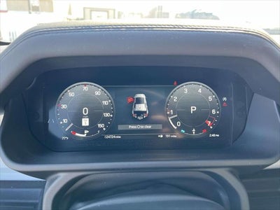 2025 Land Rover Defender S