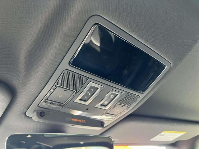 2025 Land Rover Defender S