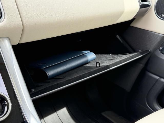 2021 Land Rover Range Rover Sport HSE Silver Edition
