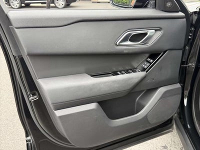 2025 Land Rover Range Rover Velar Dynamic SE