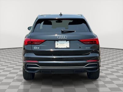 2023 Audi Q3 S line Premium