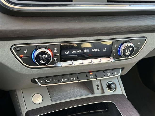 2022 Audi Q5 S line Premium