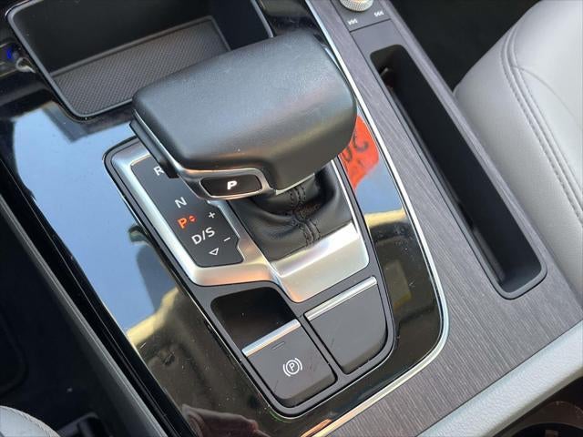 2022 Audi Q5 S line Premium