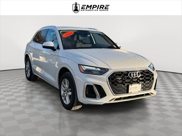 2022 Audi Q5 S line Premium