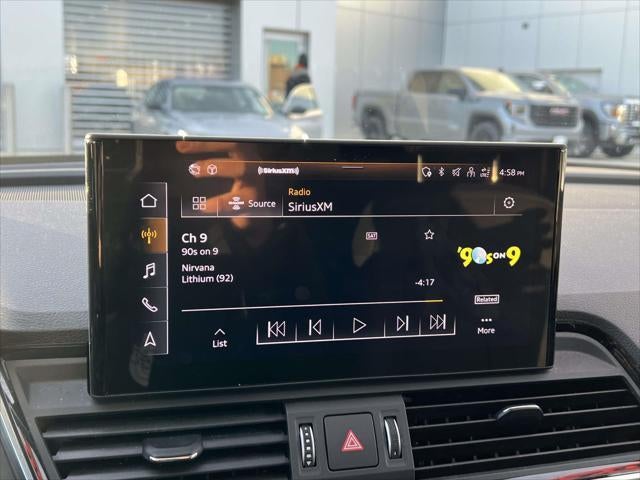 2022 Audi Q5 S line Premium