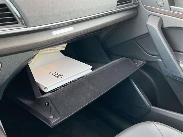 2022 Audi Q5 S line Premium