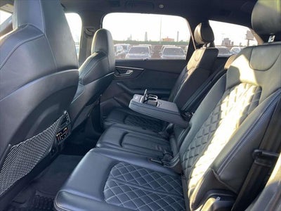 2022 Audi SQ7 Prestige
