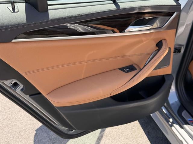 2023 BMW 5 Series M550i xDrive