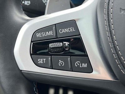 2025 BMW 8 Series M850i