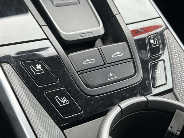 2020 Porsche 911 Carrera S