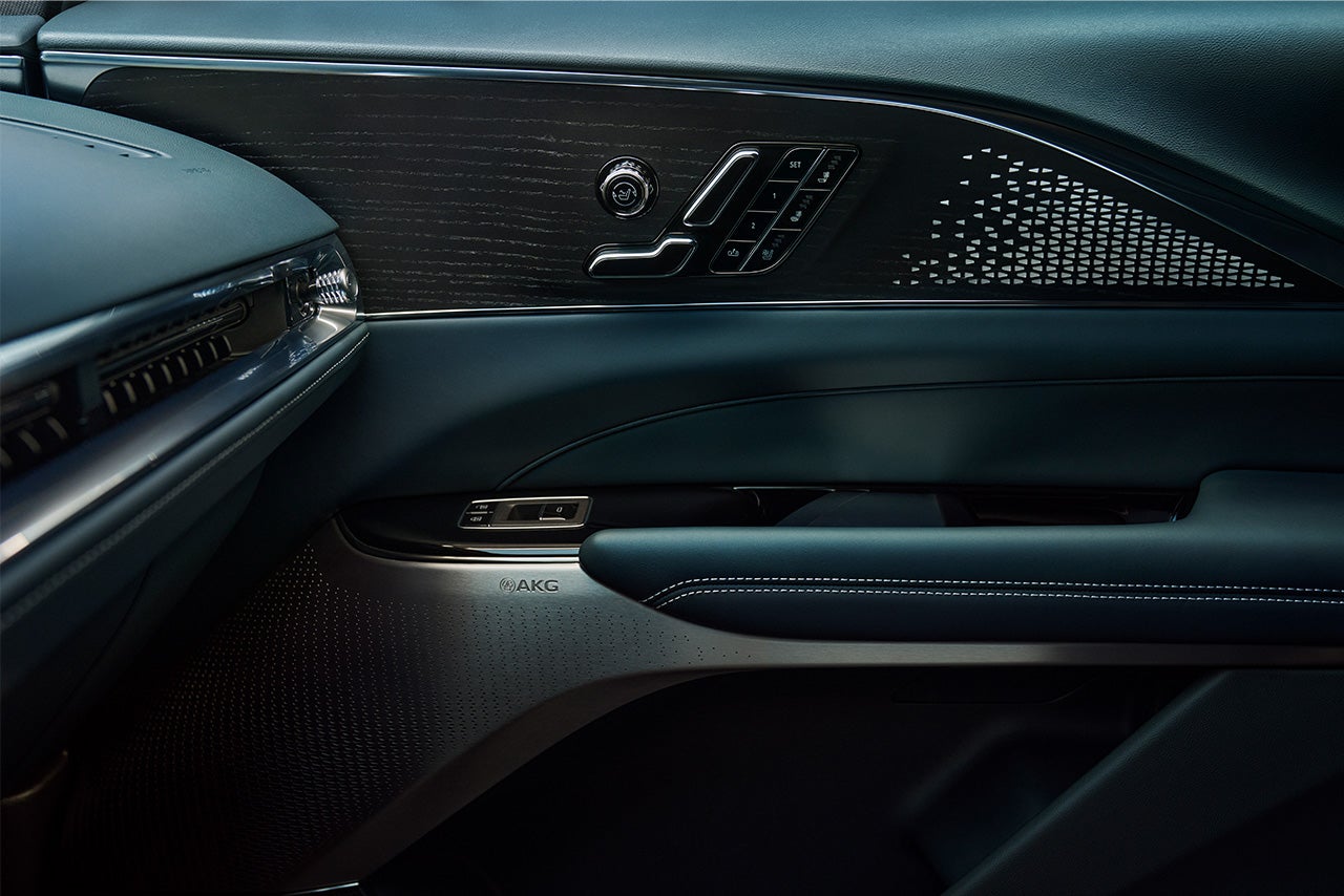 Empire Cadillac of Long Island City in Long Island City NY